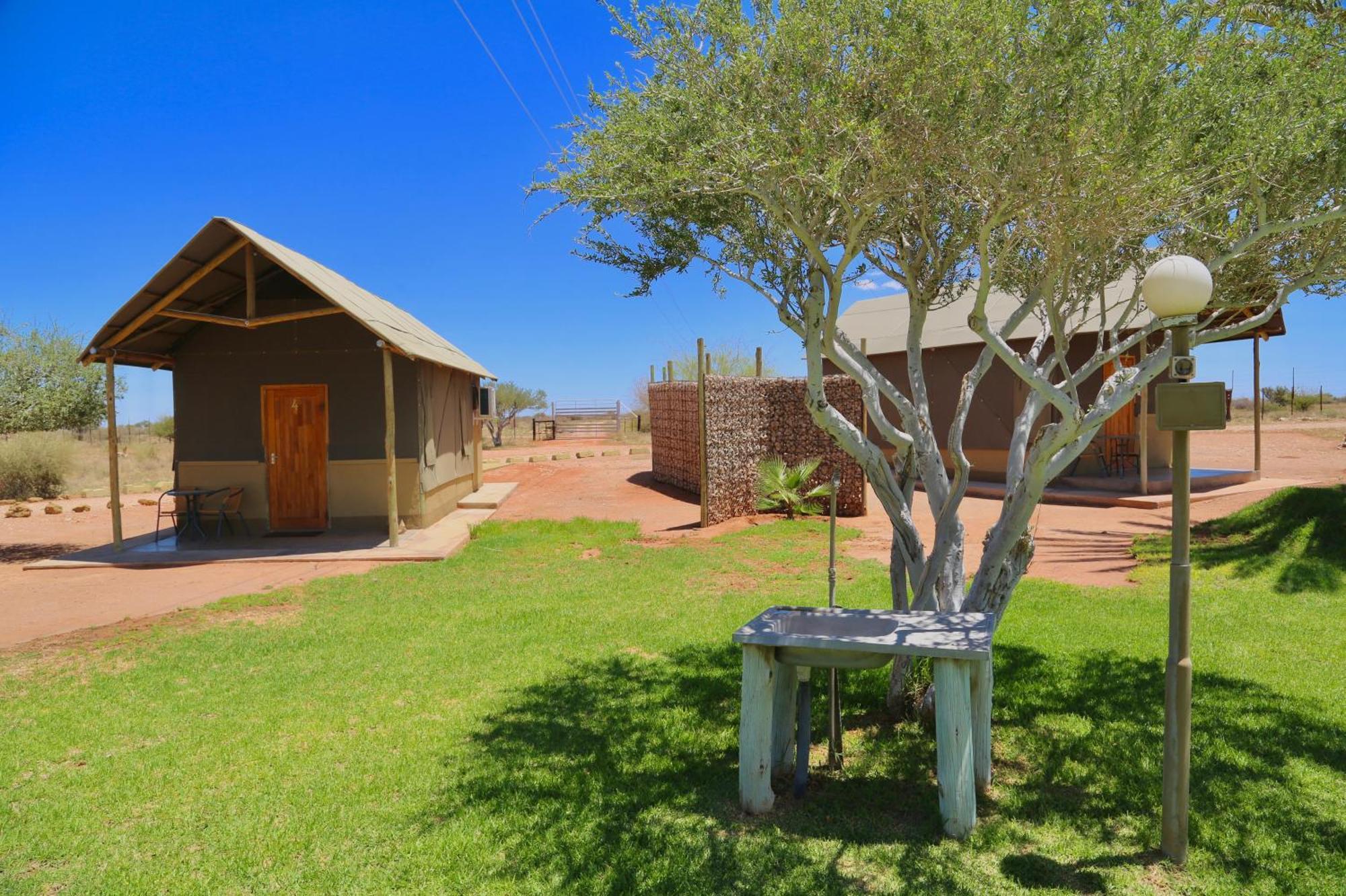 Lapa Lange Game Lodge Mariental Ngoại thất bức ảnh