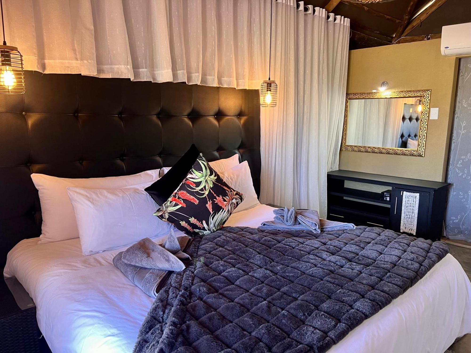 Lapa Lange Game Lodge Mariental Ngoại thất bức ảnh