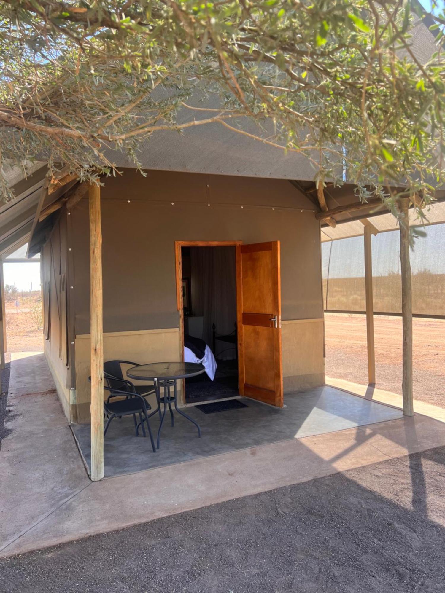 Lapa Lange Game Lodge Mariental Ngoại thất bức ảnh