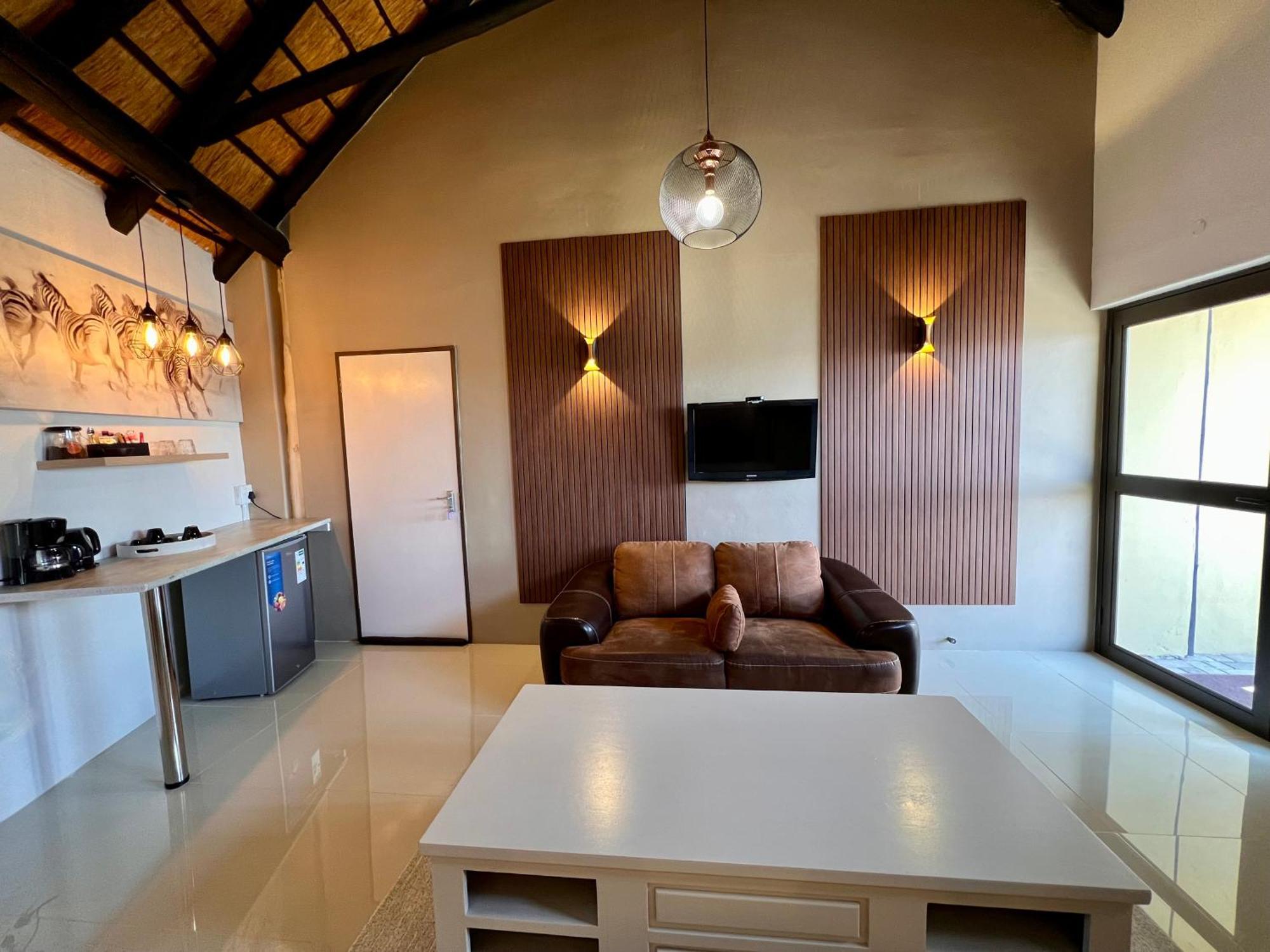 Lapa Lange Game Lodge Mariental Ngoại thất bức ảnh