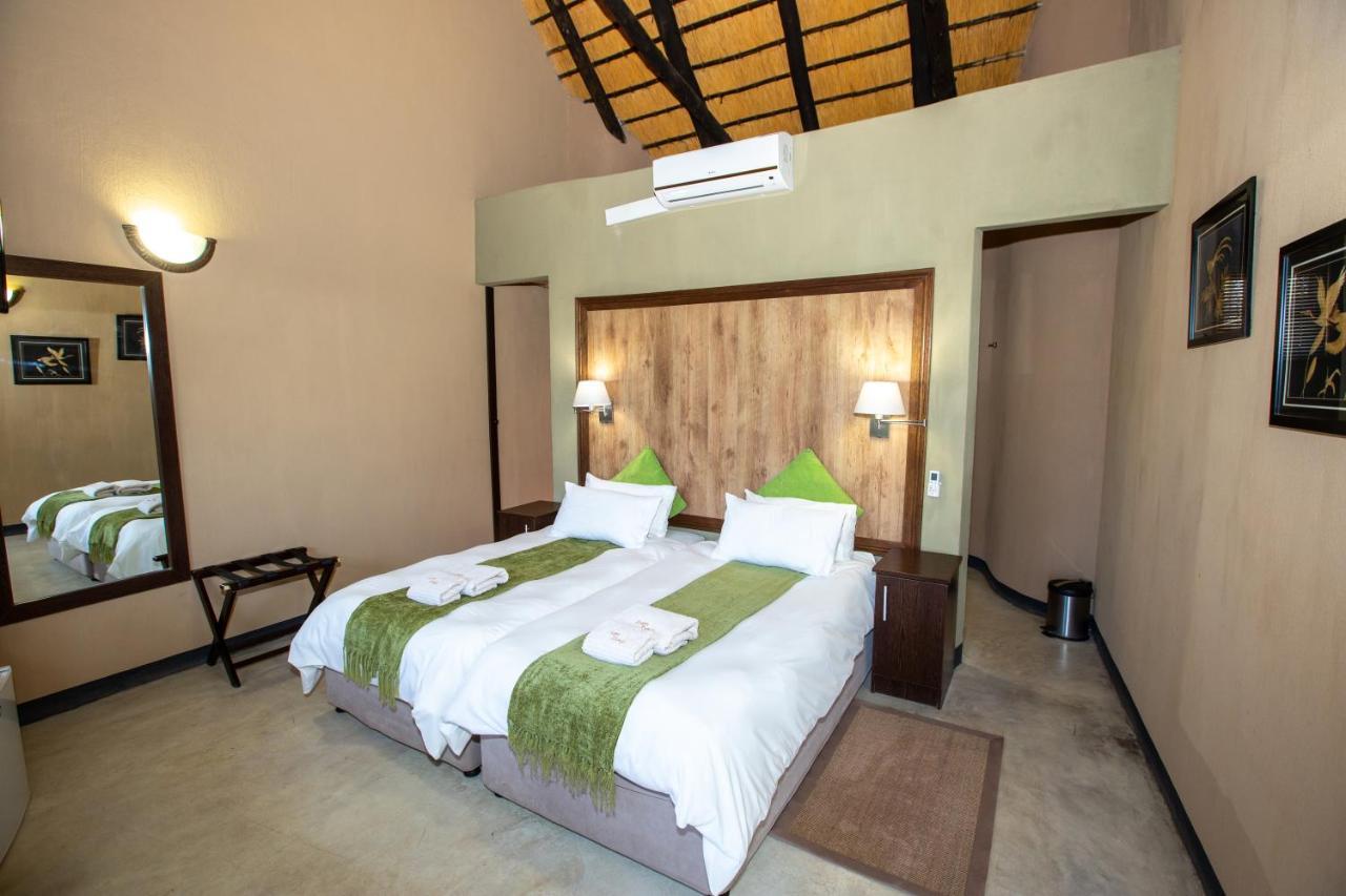 Lapa Lange Game Lodge Mariental Ngoại thất bức ảnh