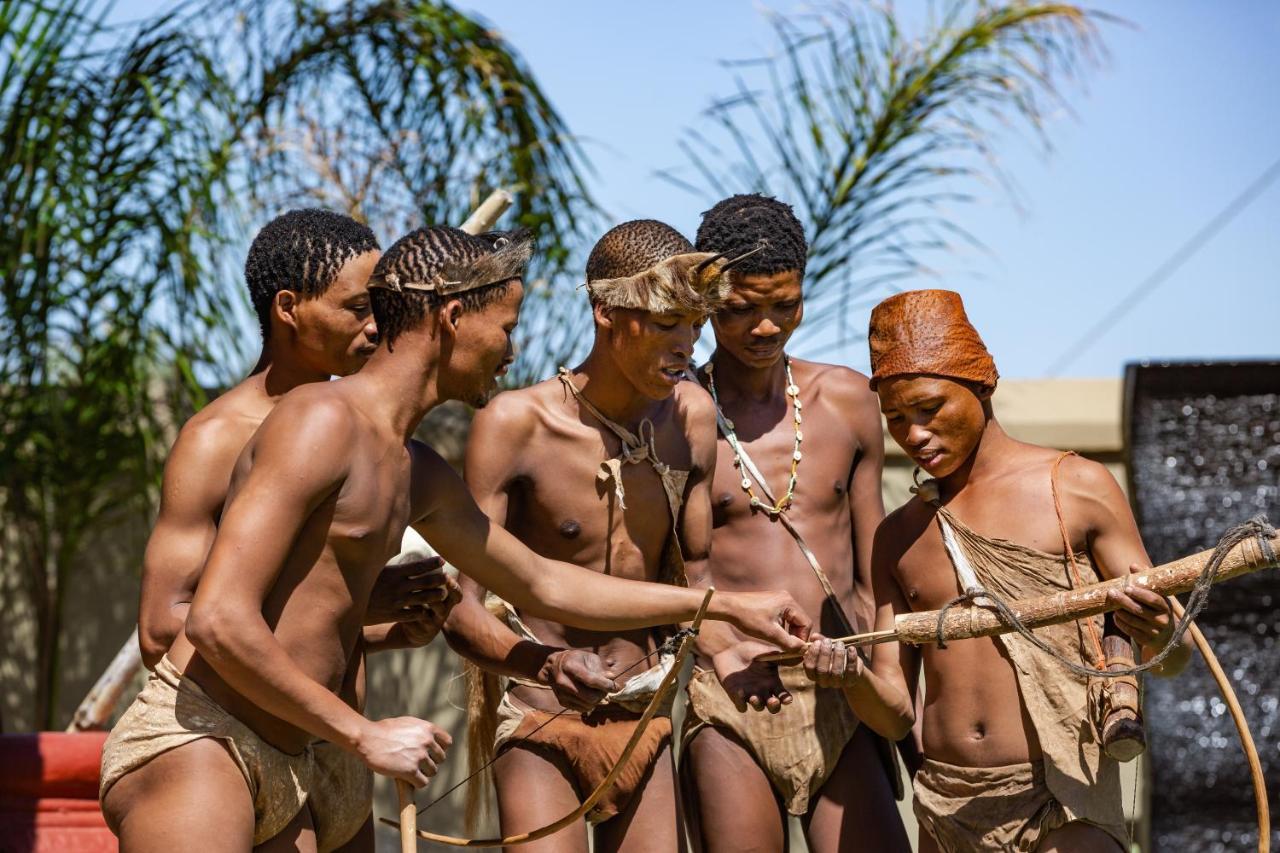 Lapa Lange Game Lodge Mariental Ngoại thất bức ảnh