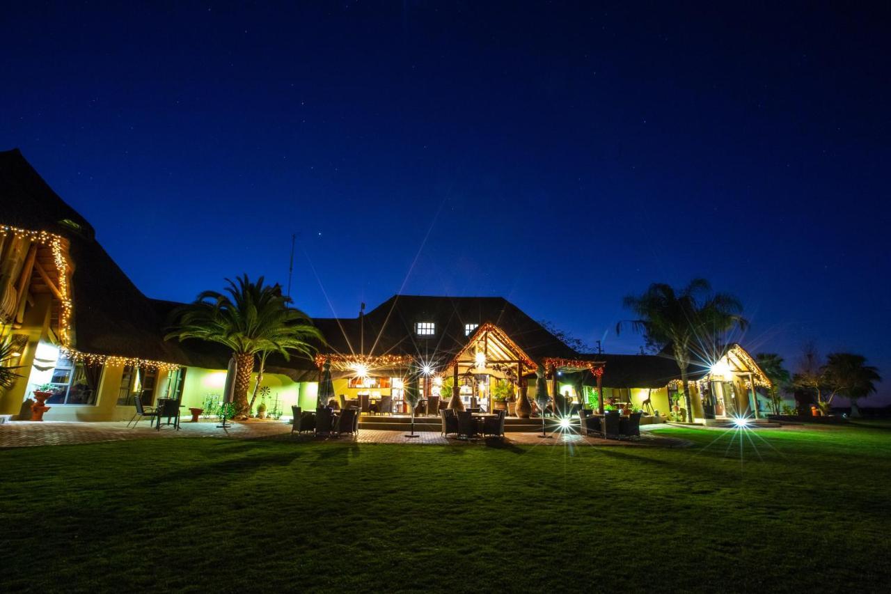 Lapa Lange Game Lodge Mariental Ngoại thất bức ảnh